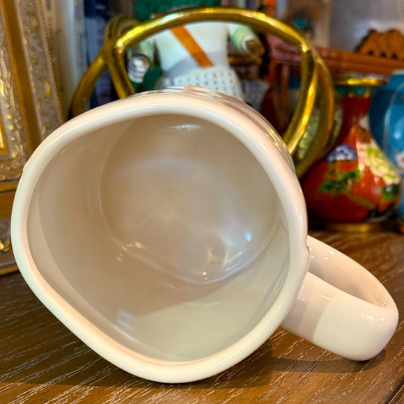 RAE DUNN “Merry Xmas” Mug in Ivory with black lettering - Picture 4 of 5